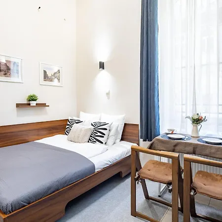 Little Joe Apartament *